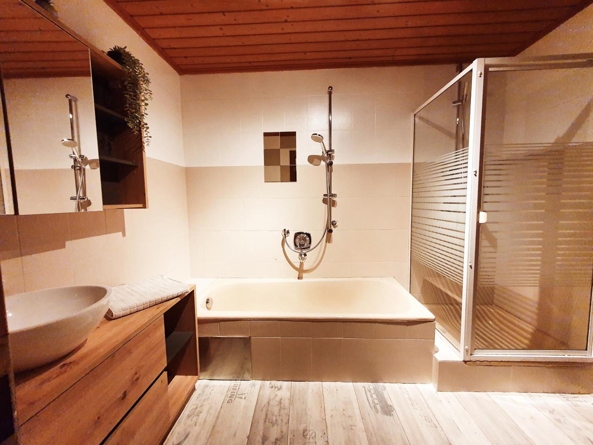 Lechufer, 80M2, Haushaelfte Mit Privatem Eingang, Kaminofen, Terrasse, Garten 平斯旺 外观 照片